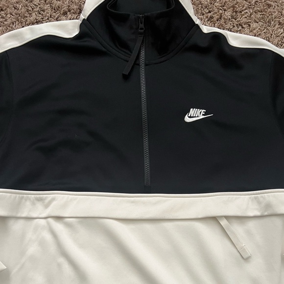 Nike Air Men's small half-zip track pullover jacket black & white - Picture 7 of 9